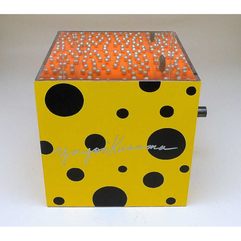 Yayoi Kusama Mirror Box In Red