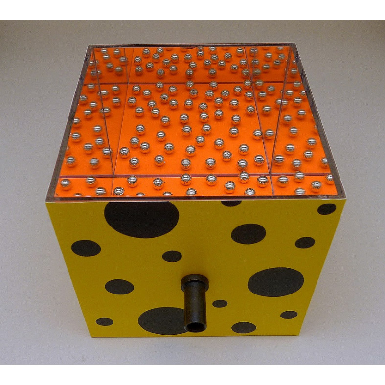 Yayoi Kusama Mirror Box In Red
