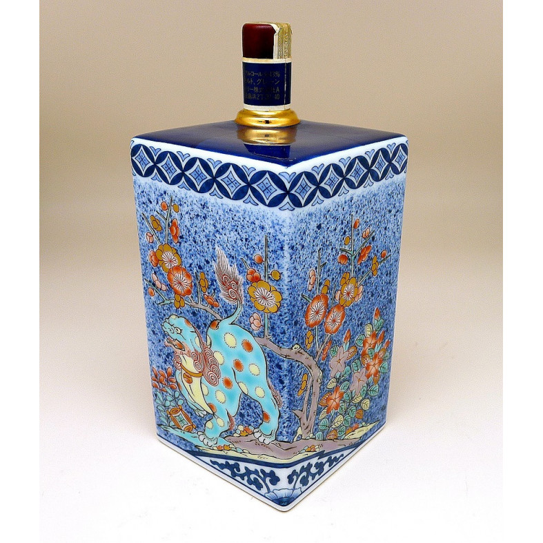 Suntory Whisky Arita Porcelain Square Bottle Lion Dogs