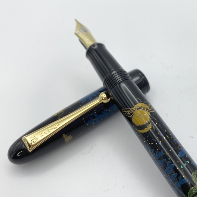 Namiki Limited Edition Bumblebee Fountain Pen