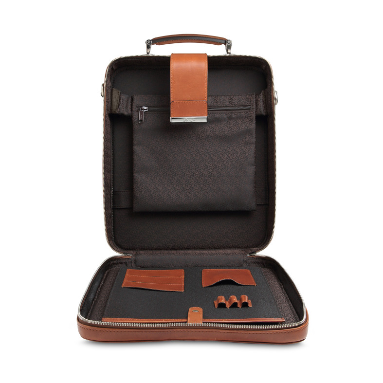 Pineider Leather Laptop Carrier in Tan Colour